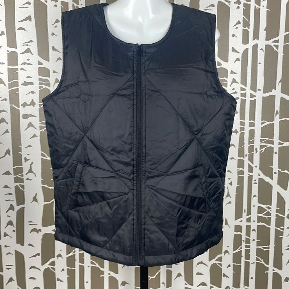 Socialite Diamond Pattern Quilted Lightweight Zip Front Vest / Liner S/M Black